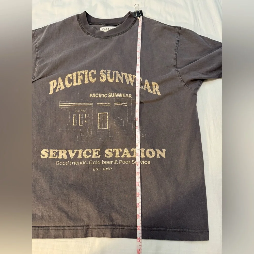PacSun Men's Service Station Graphic Tee - Grey Size M, heavyweight
